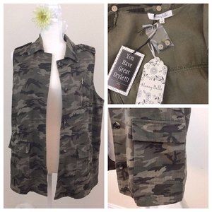 Honey Belle Camo Vest one of a kind Size L